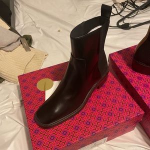 Perfect Black Tory Burch 8.5 Chelsea Boot Sierra Antik